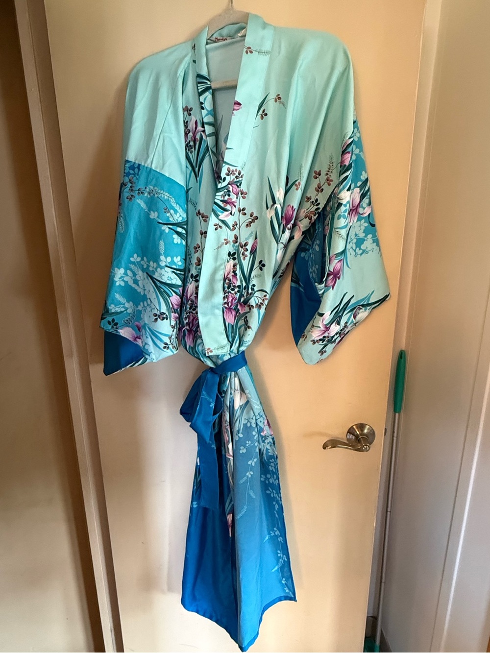 Marnkyo Kyoto Tokyo Vintage Floral Kimono Robe one size